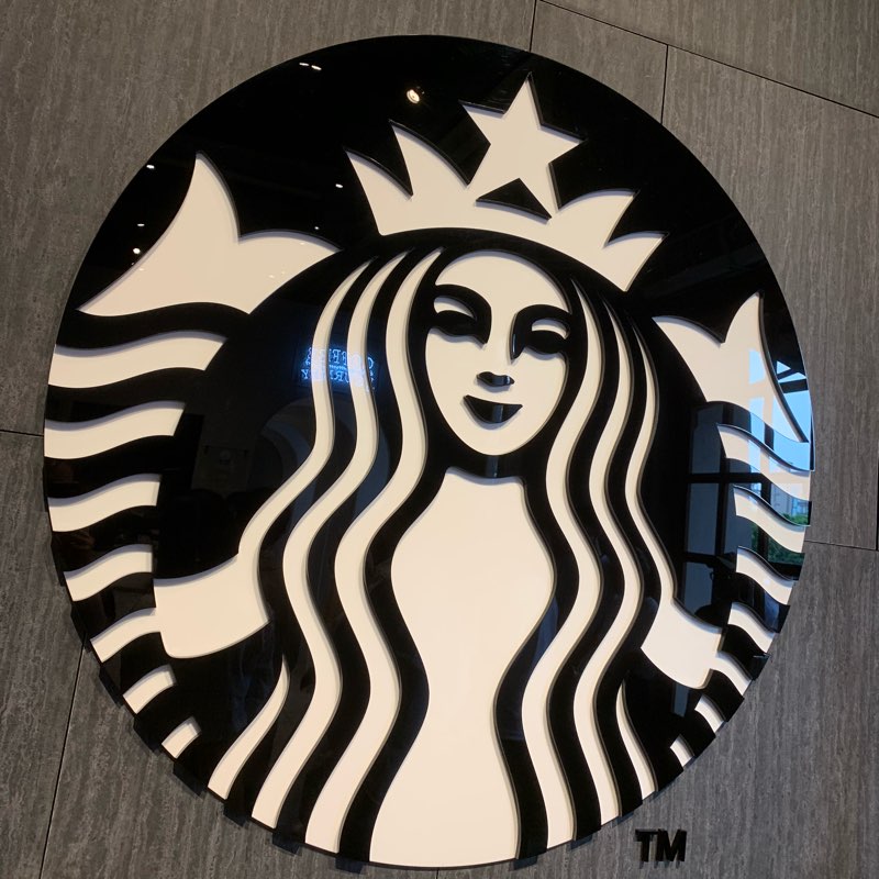 賽門夯特不脫隊 logo