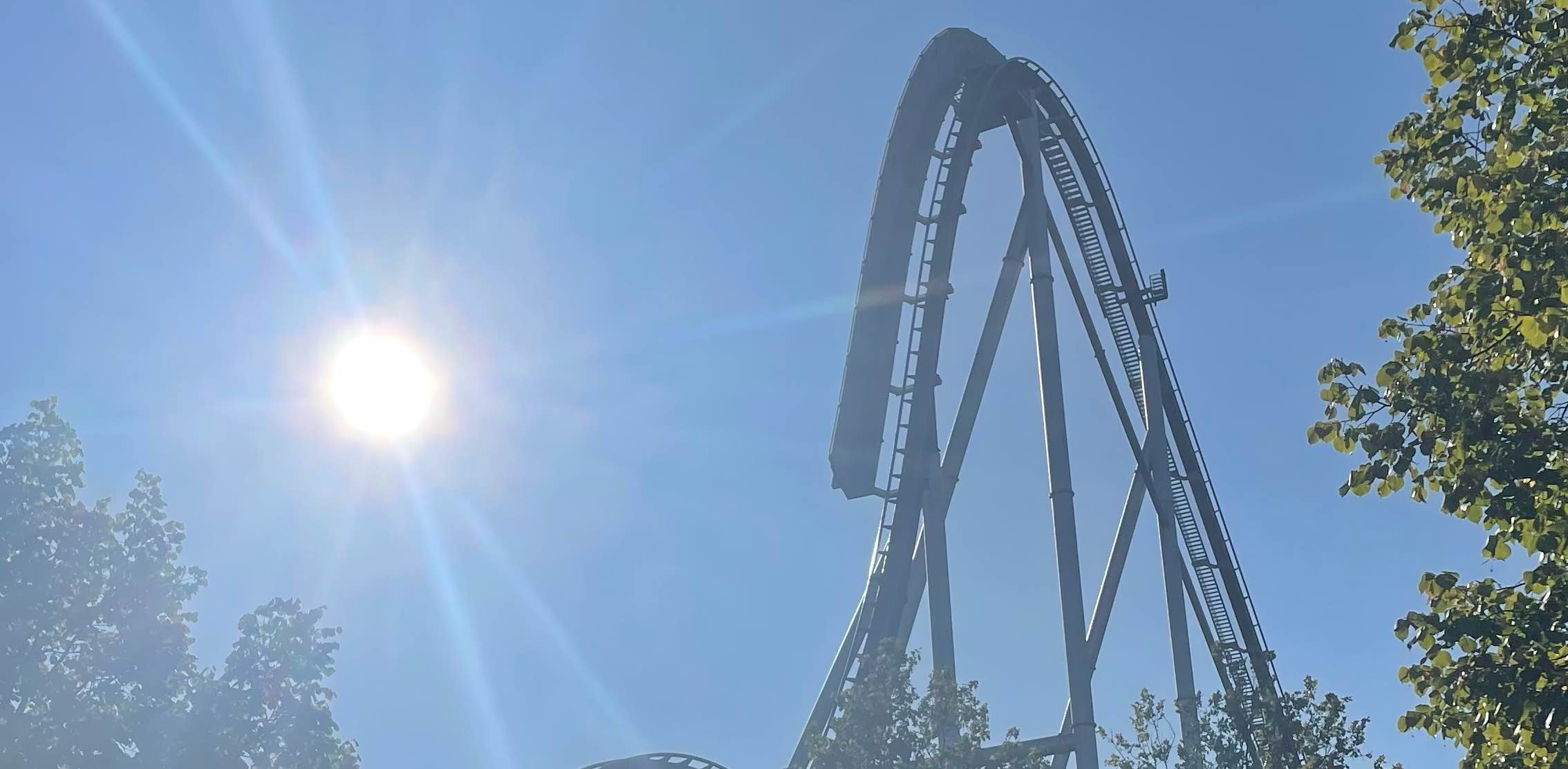 Amusement park walkers banner