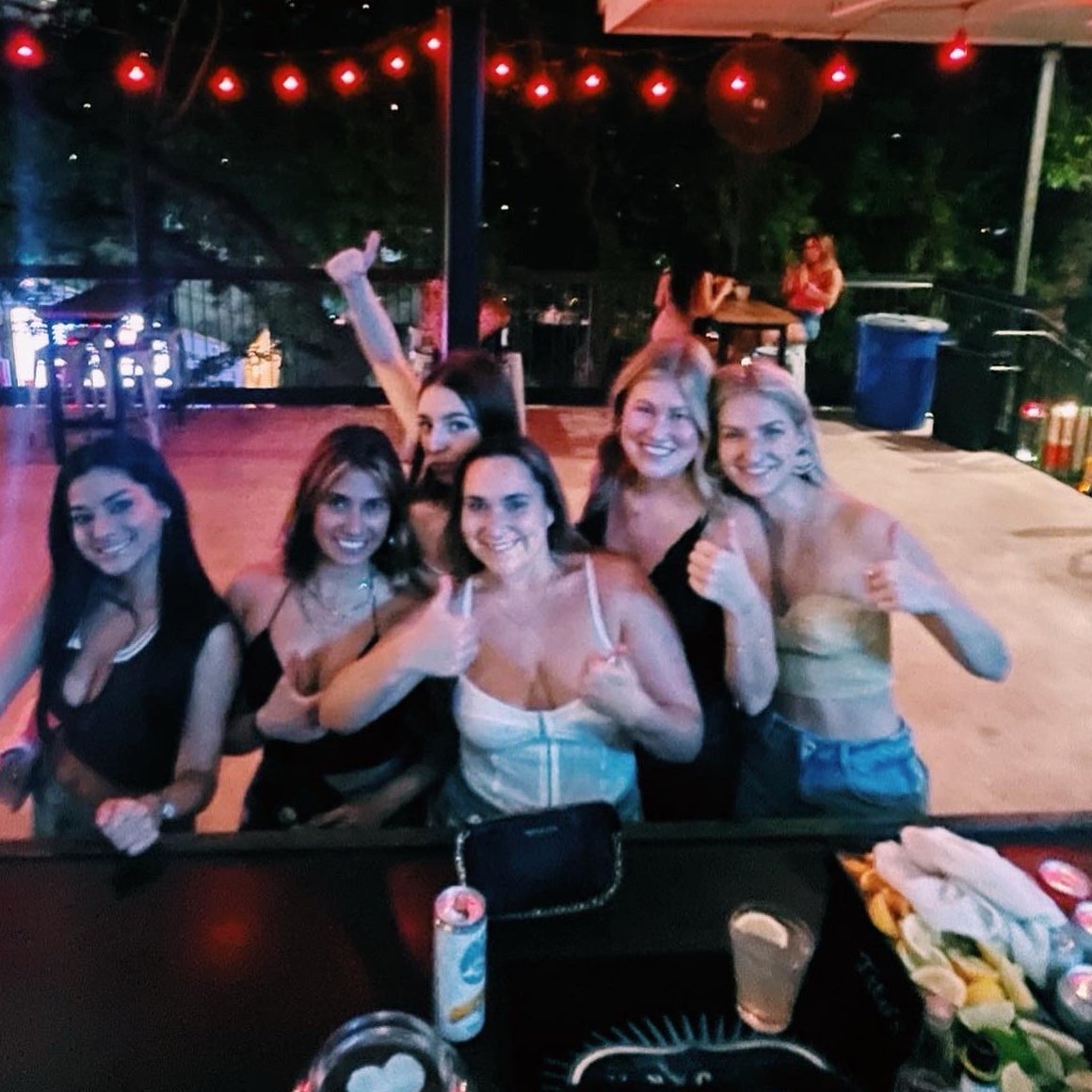 clean pidges walking club logo