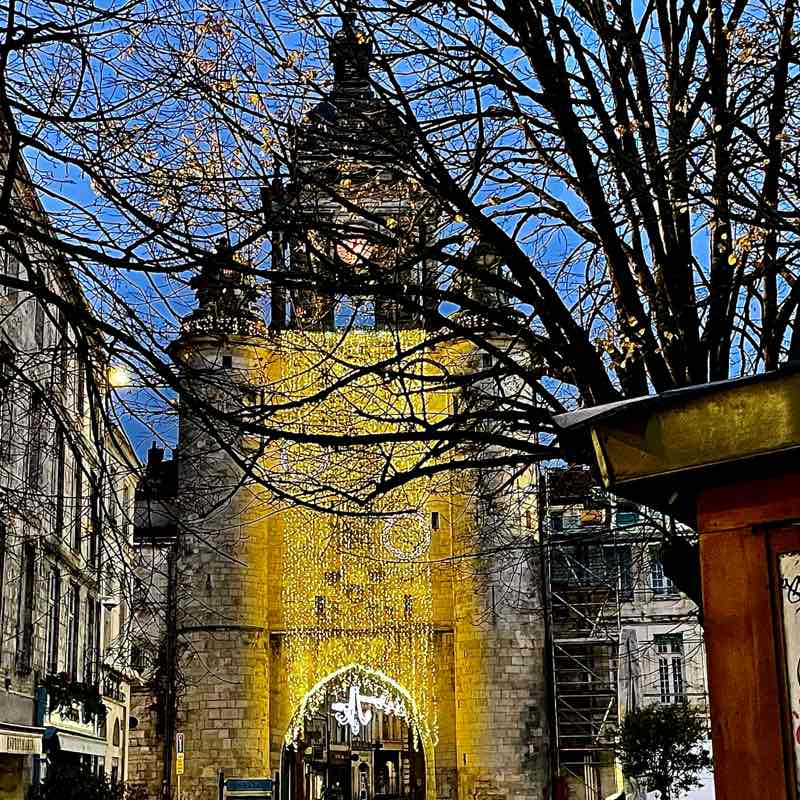 belle et rebelle 😎😎 logo