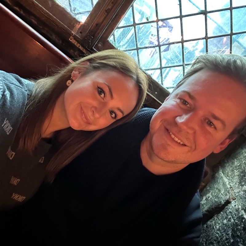 groupie met m’n baby ❤️ logo