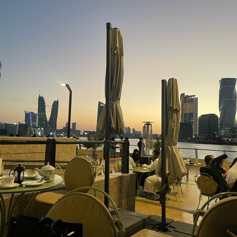 Let’s move baby logo