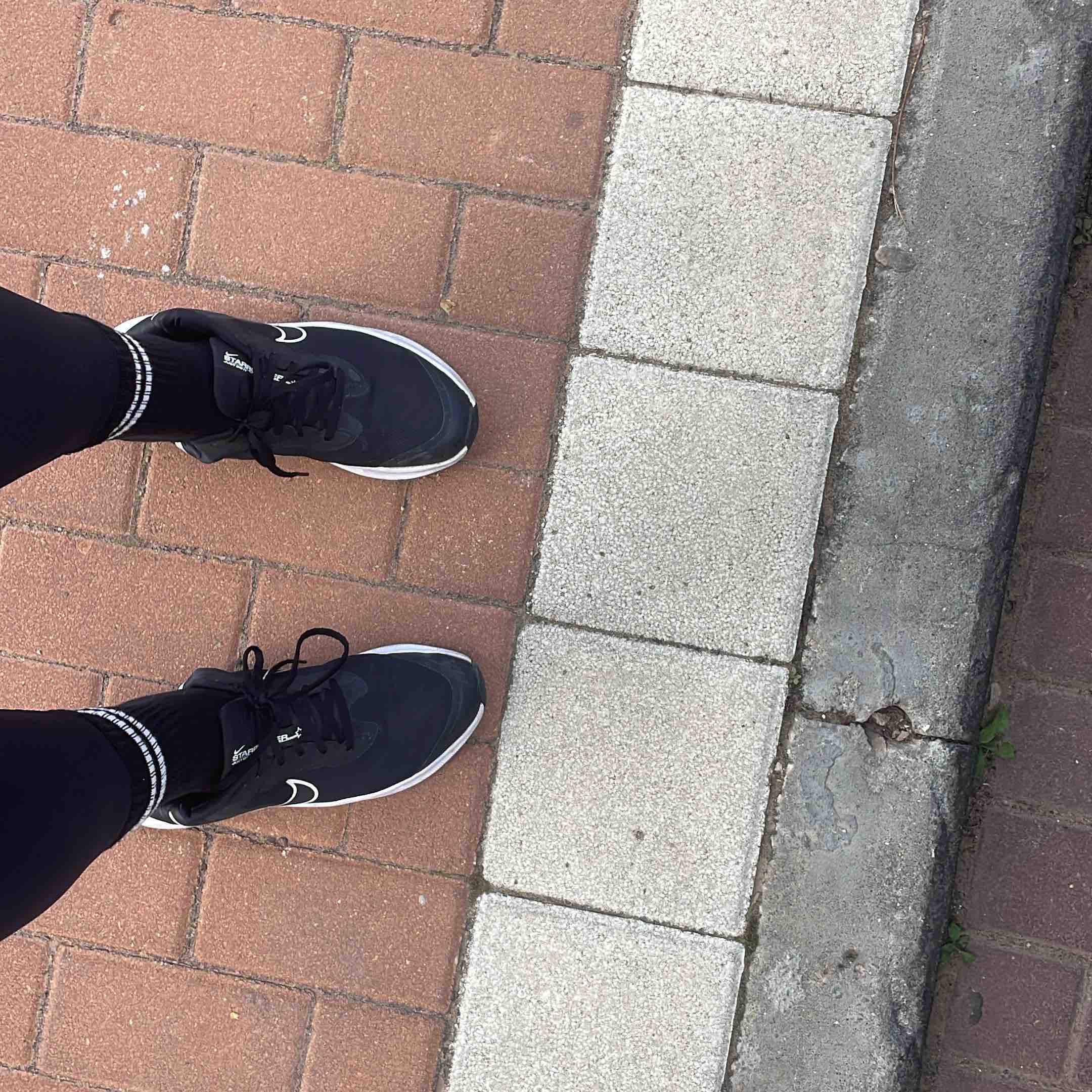 תחרות צעדים logo