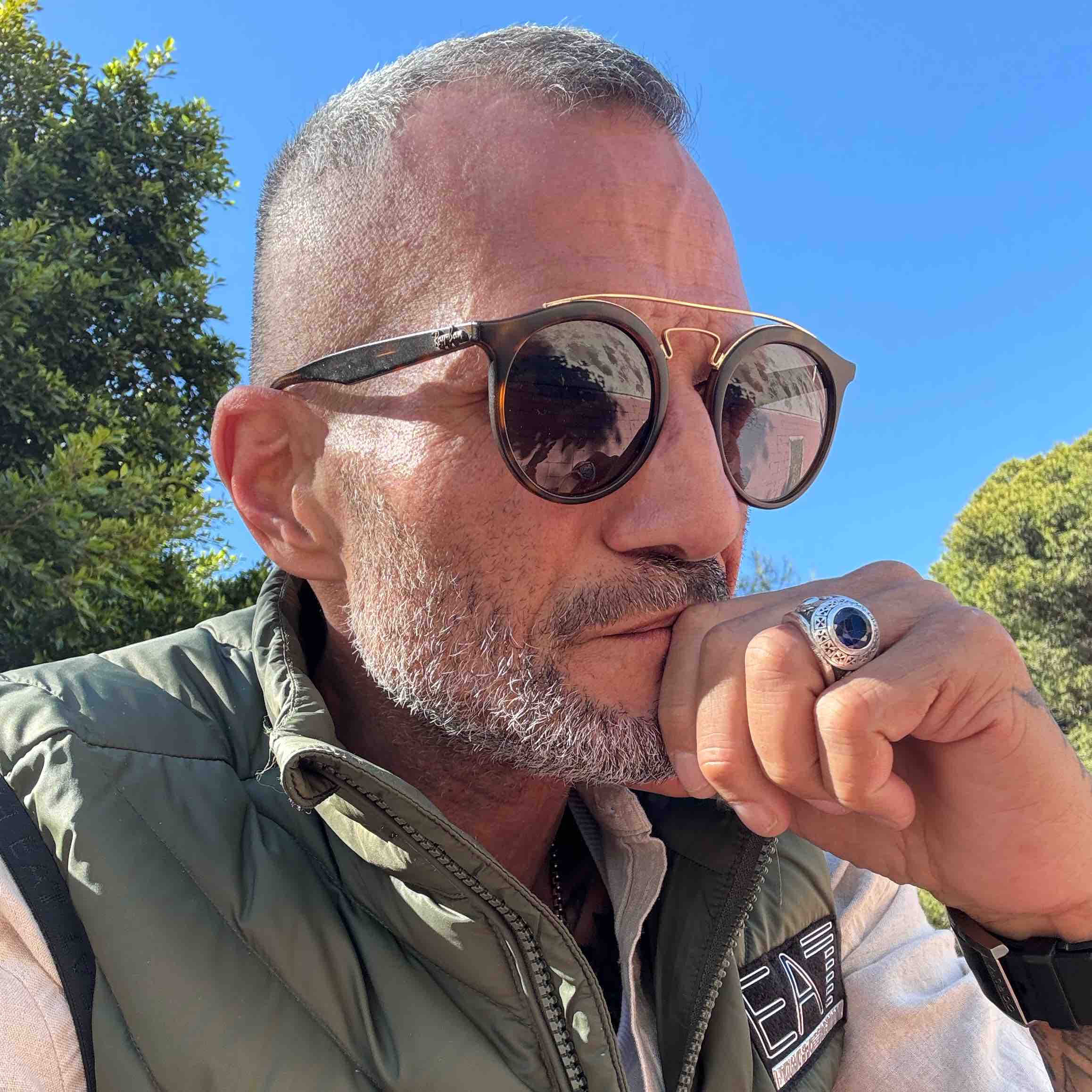 Amis de Olivier logo