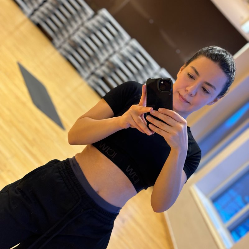 walk with Elnaz logo