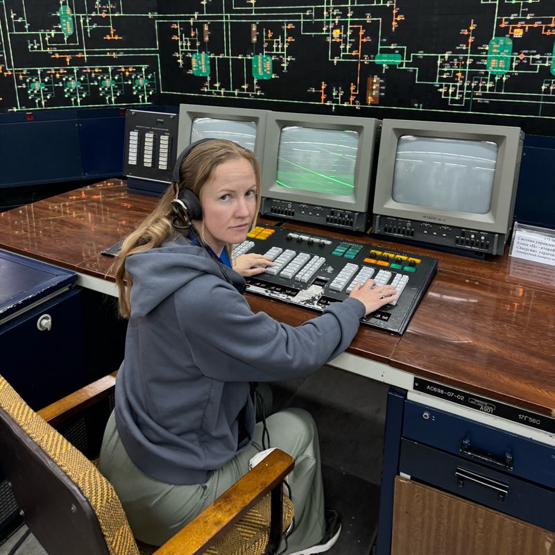 Соревнование с женой logo