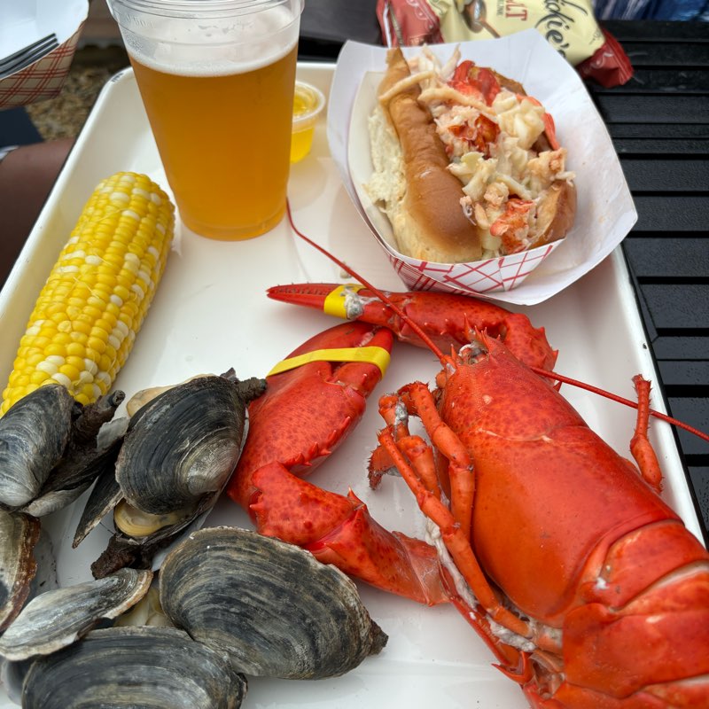 Lobster Roll Step Challenge logo