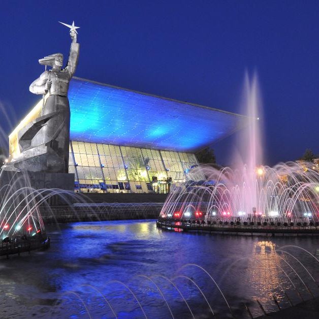 шагающие к свету! путь воина! logo