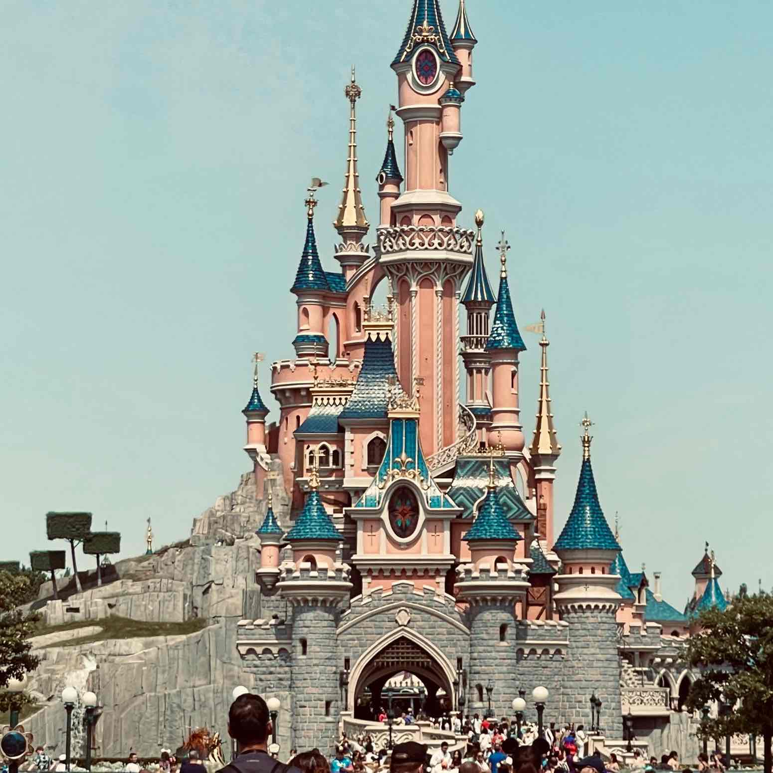 Walking challenges logo