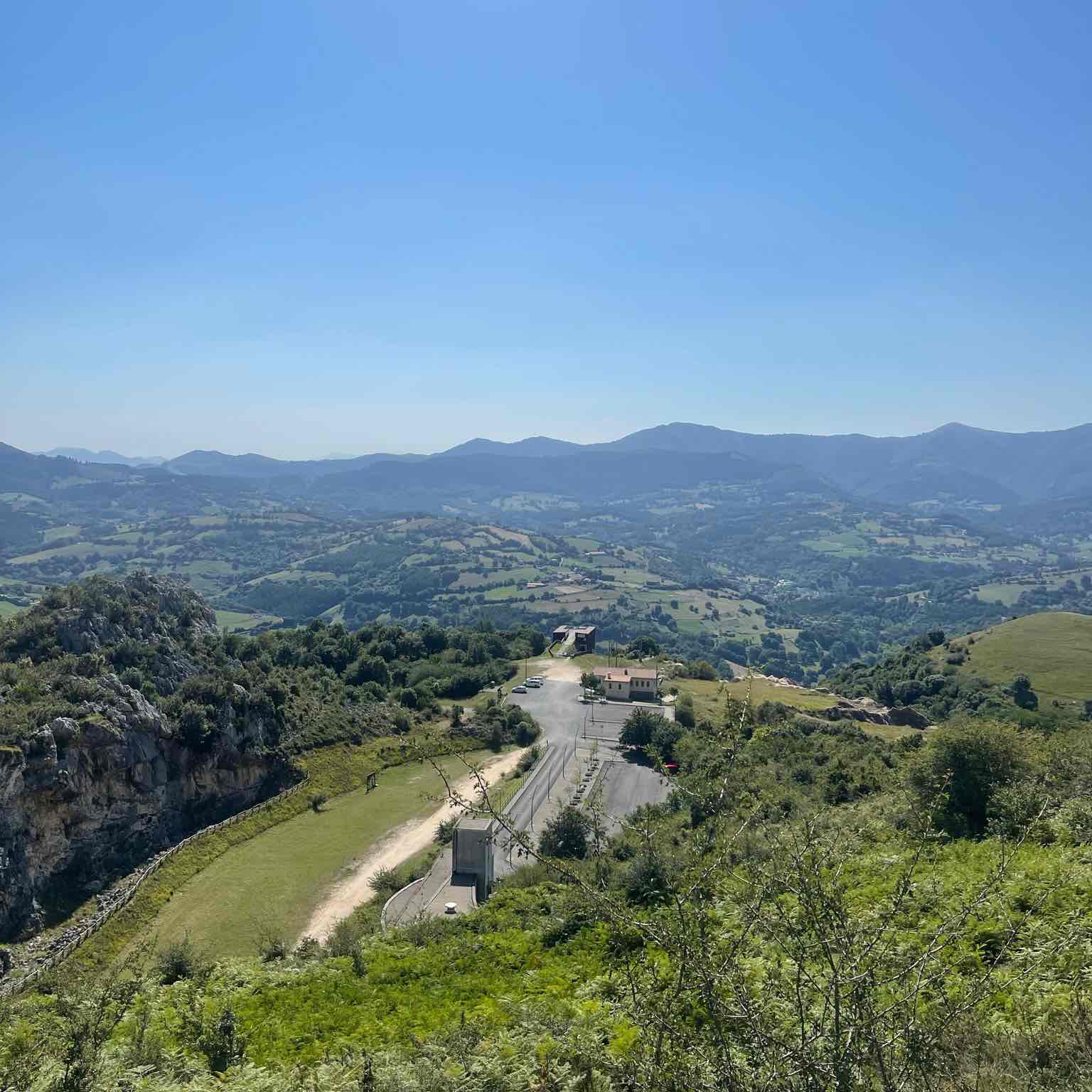 azeez vs ying 🏞️ logo