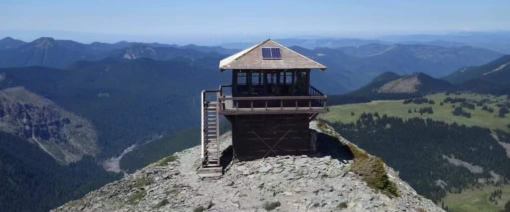 The Junior Woodchucks banner