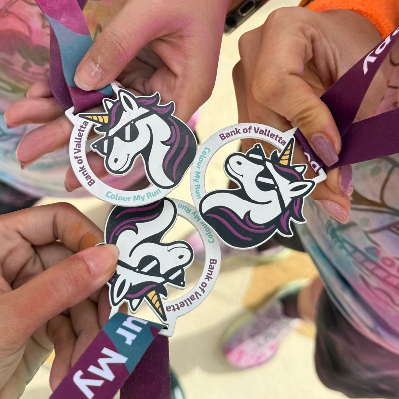 Huntrix Golden Steps Challenge logo