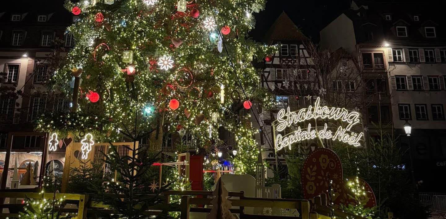 Que du Bonheur banner