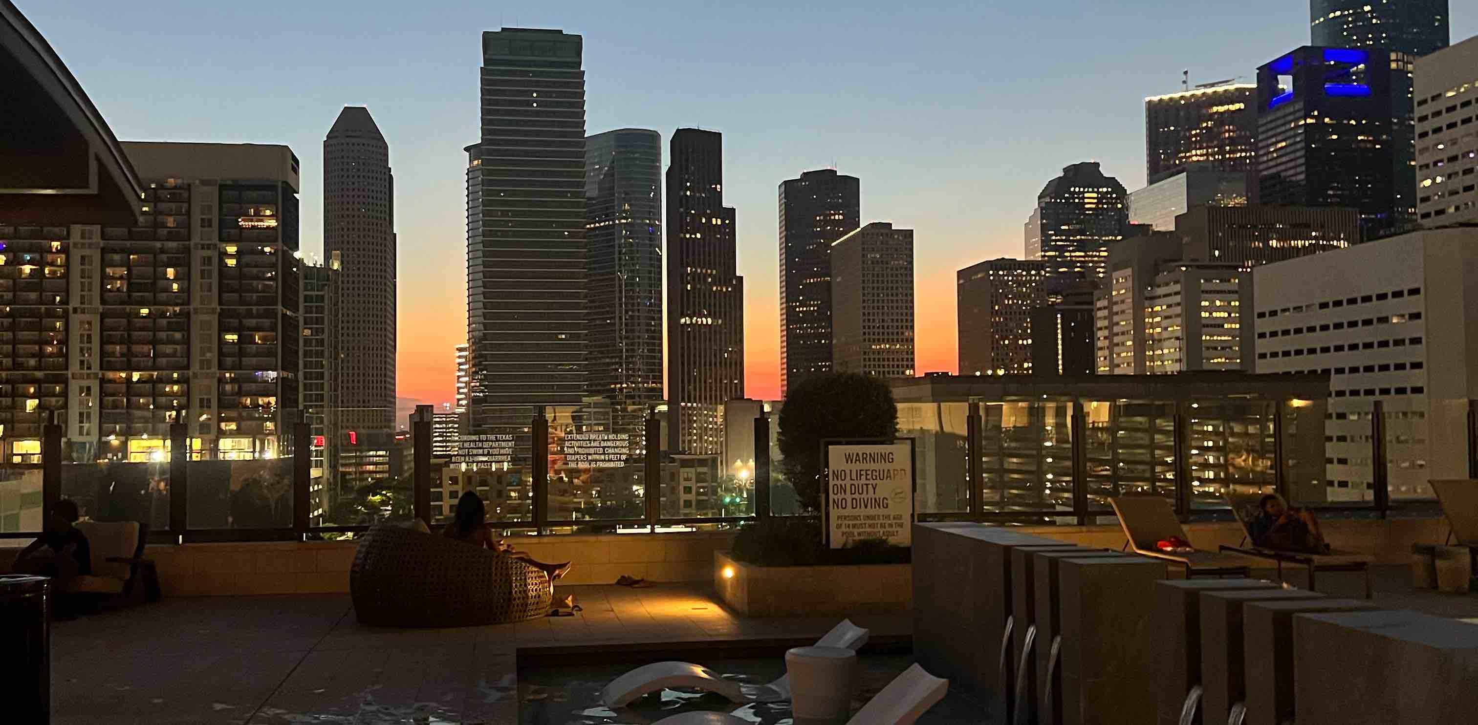 Hot Cocoa Run Crew 🫶🏽🏃🏽‍♀️ banner