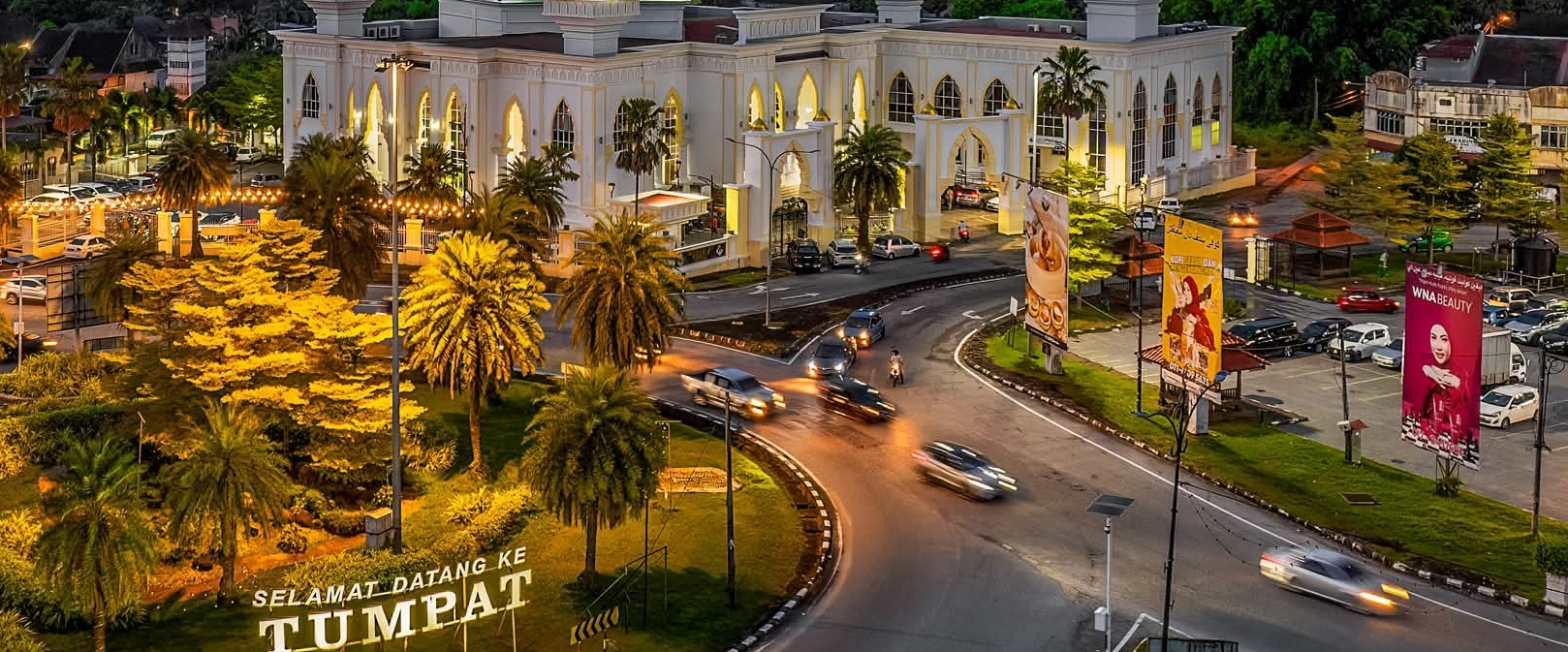 Pergigian Tumpat banner