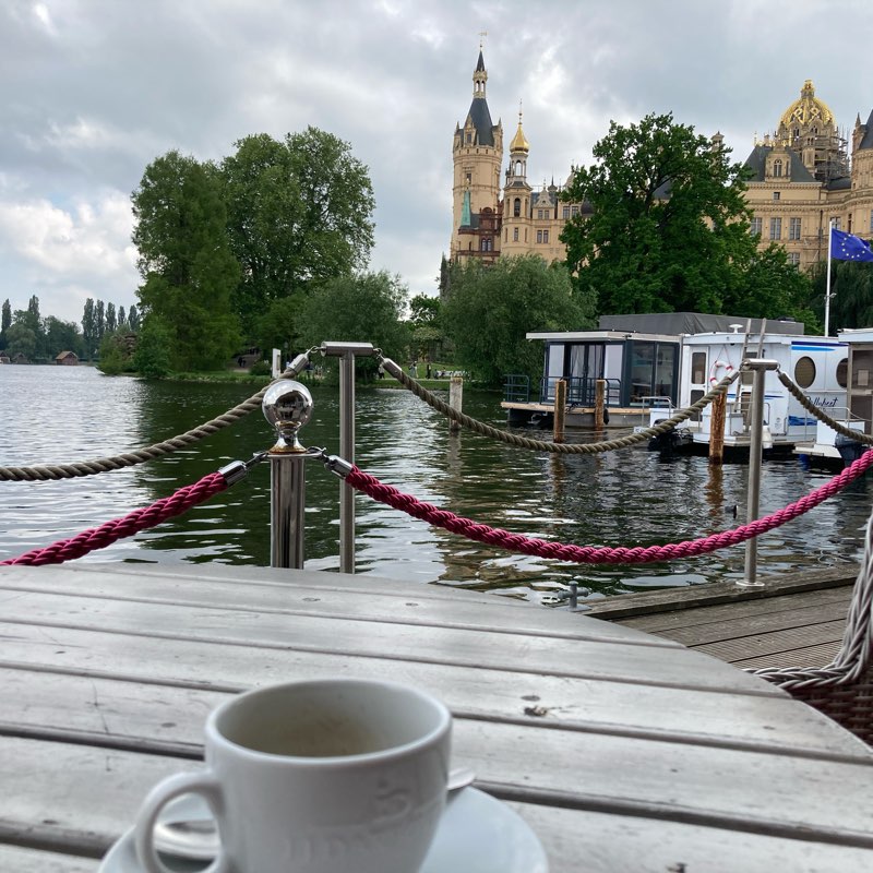 Наставничество по ходьбе logo