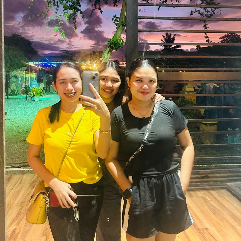 KCR Walking Club 💕 logo