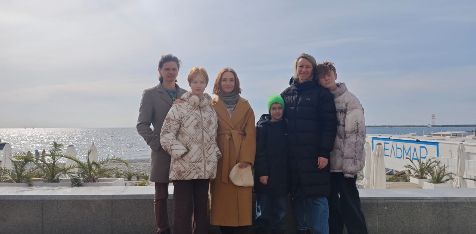 Свои шагают по 8000 banner