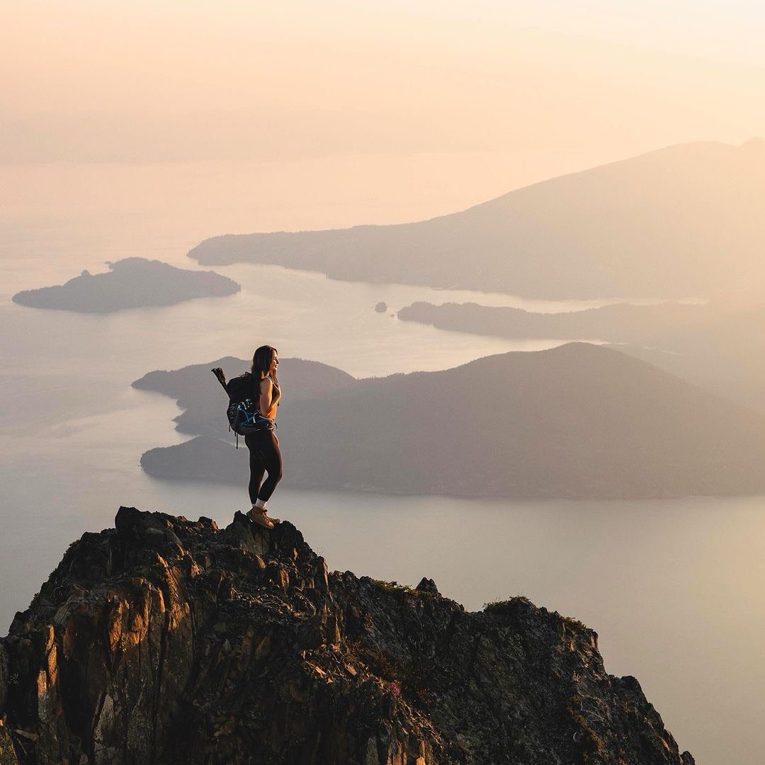 🏃🏻‍♀️‍➡️سفر سلامت🌿 logo