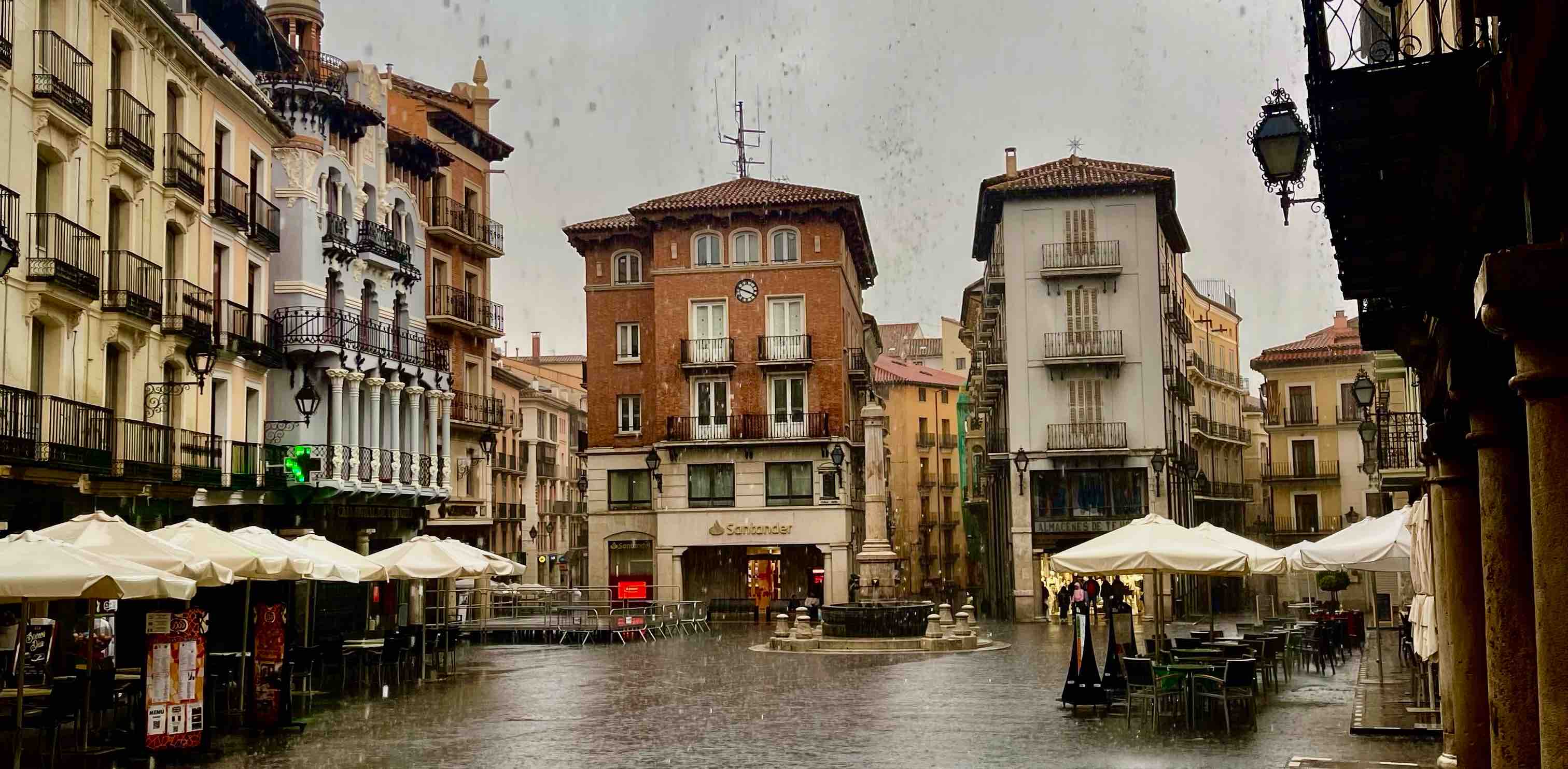 TERUEL  EXISTE Y ANDA banner