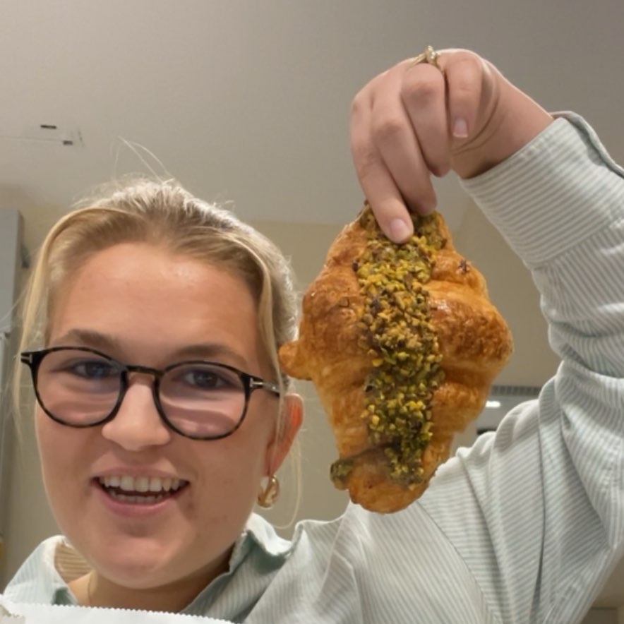 Albi’s walking club logo