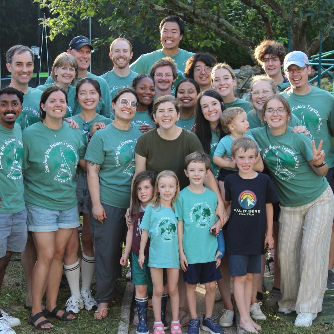 Paris SM Friends Walking Club logo