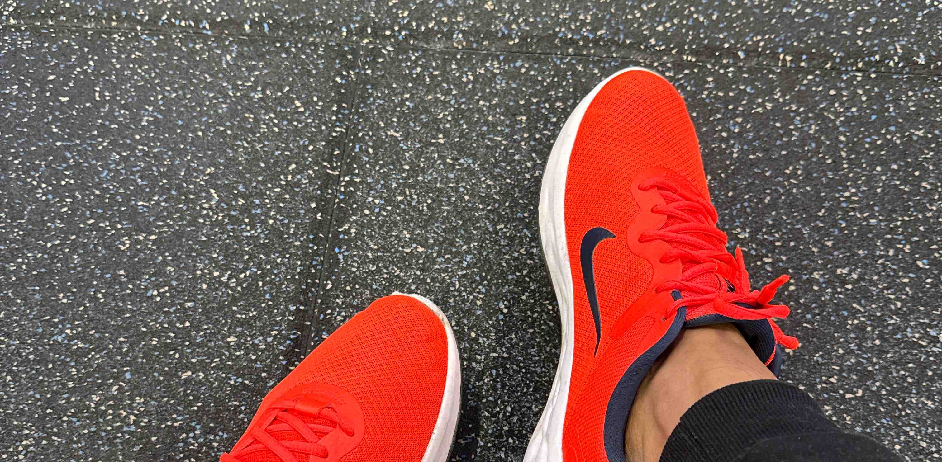 पळपुटे men banner