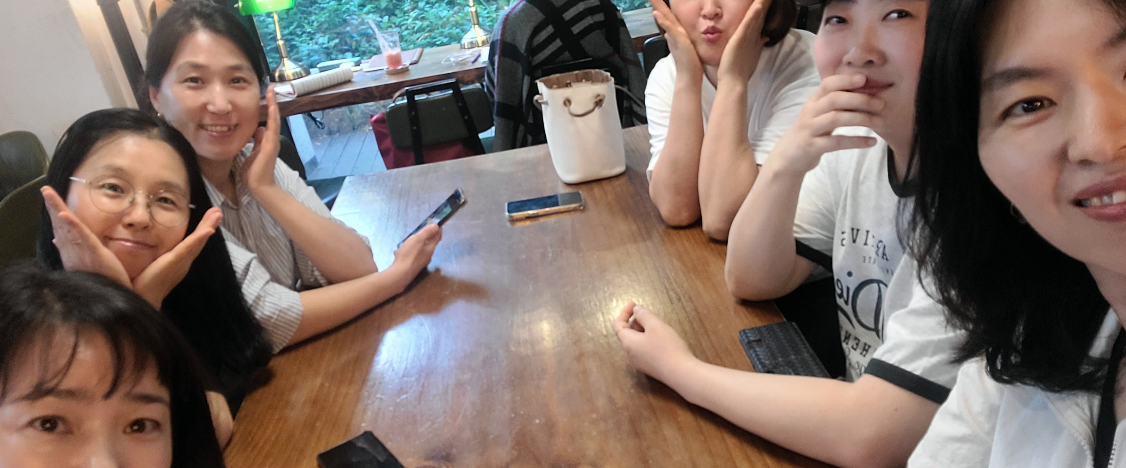 꿀벅지를 위하여 banner