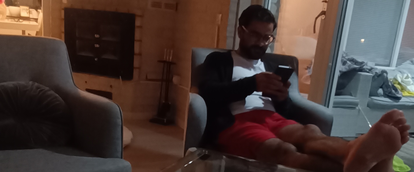 Mad Walkers 🤯 banner