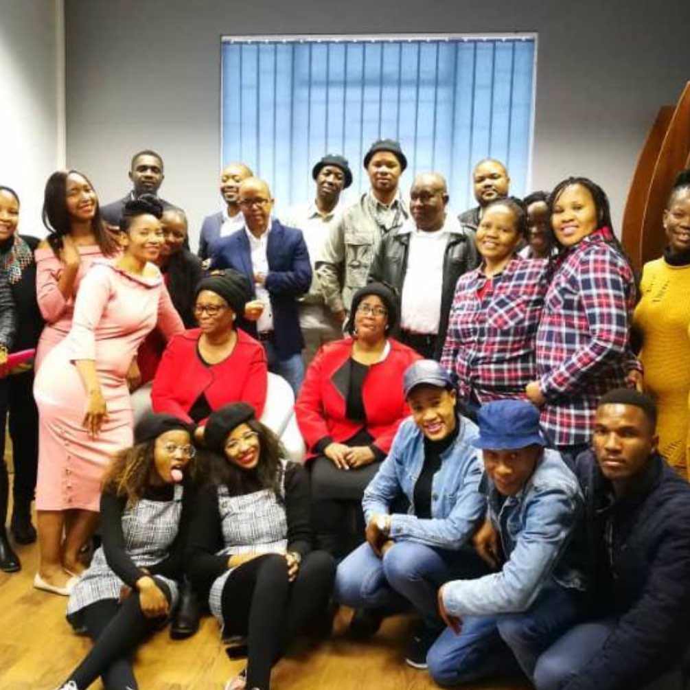 Admin Fittness Club logo