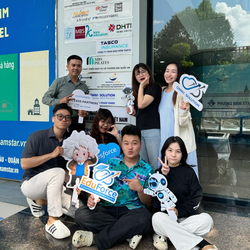 Sếp Hô - Lính Dô logo