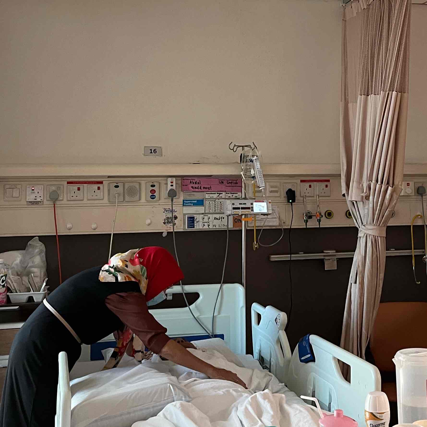 Happy healthy walk good life logo