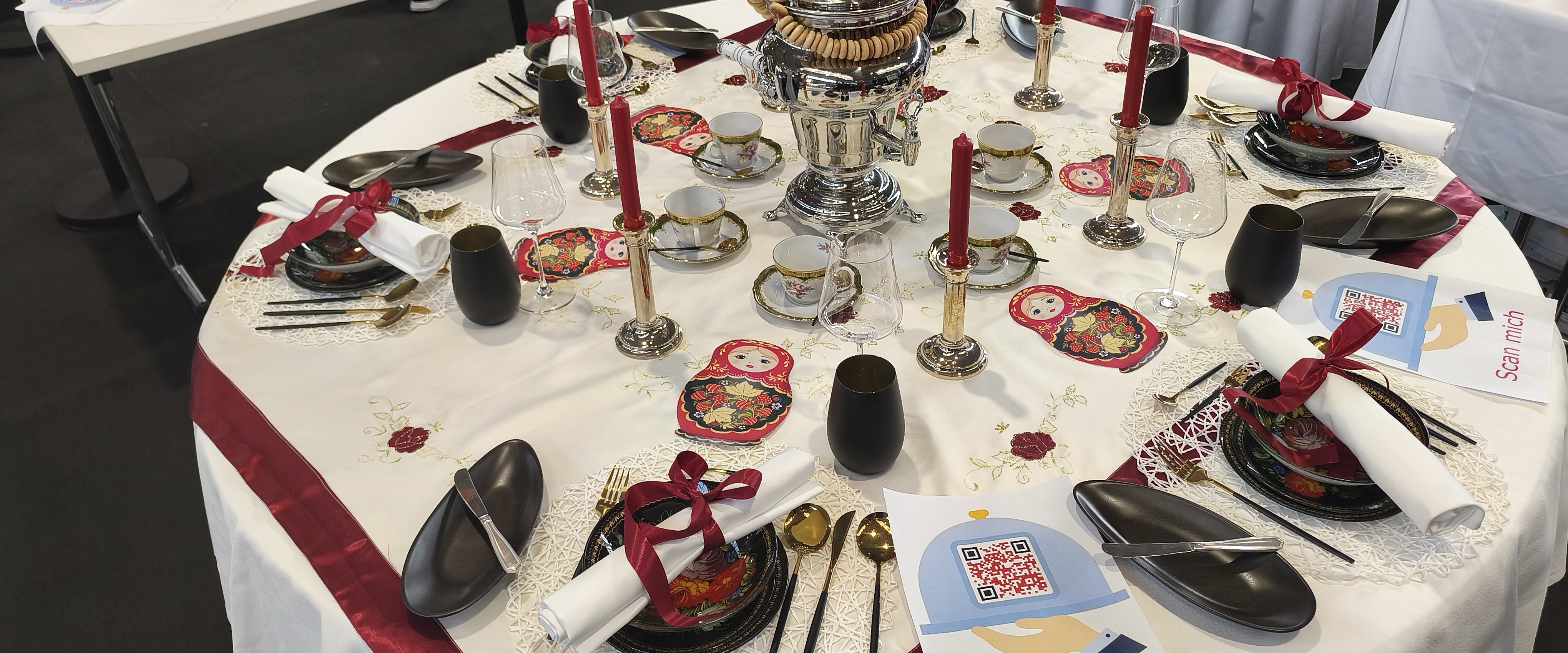 die Teller-Taxis , Hausi 's & Co banner