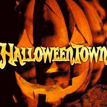 Halloween Town Run Club logo