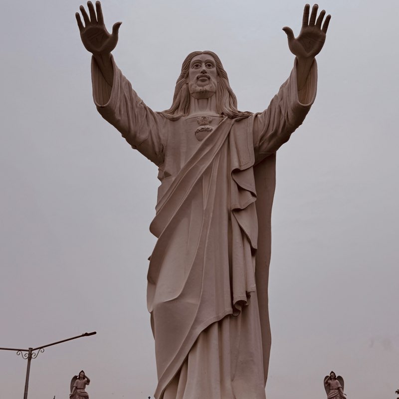 കസിൻസ് logo