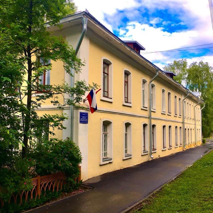 Мы из центра logo