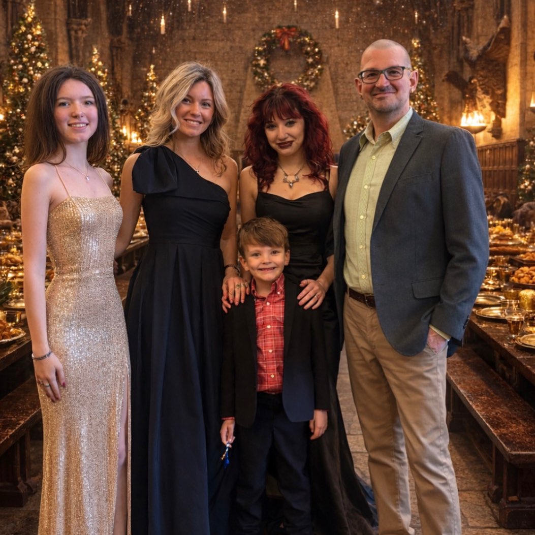 ForceMajure💪 logo