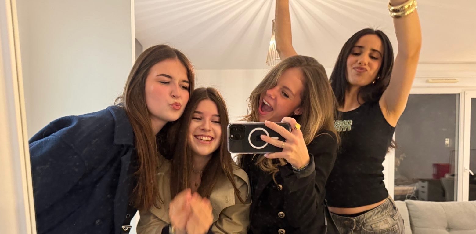 HEALTHYGIRLS👄💖 banner