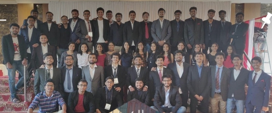 Aarohi 19 Fam banner