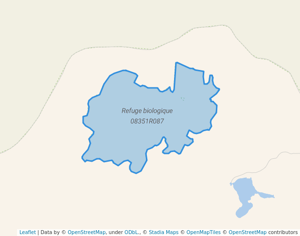 walking in Refuge biologique 08351R087 map in Rouyn-Noranda