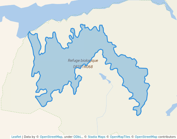 walking in Refuge biologique 08351R068 map in Val-d'Or