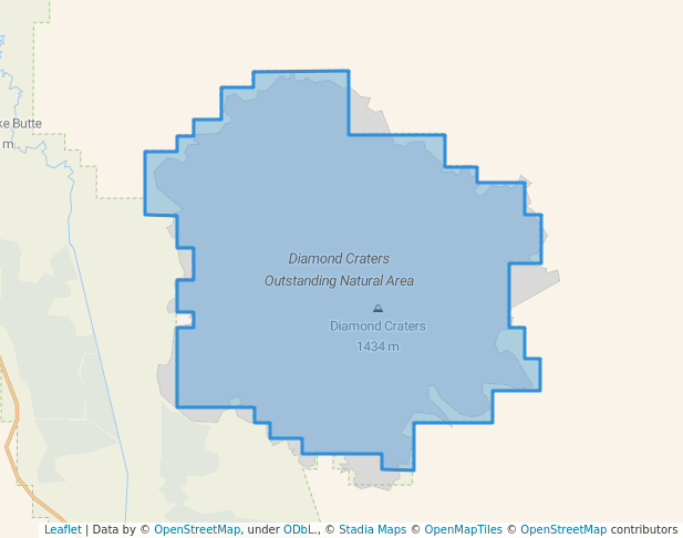 walking in Diamond Craters Outstanding Natural Area map in Diamond