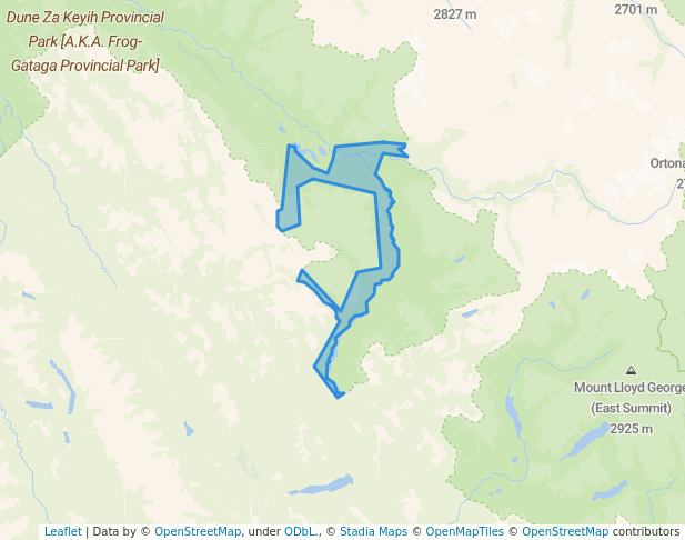 walking in Dune Za Keyih Protected Area map in Muncho Lake