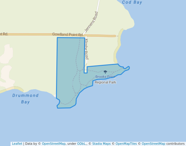 walking in Brooks Point Regional Park map in Pender Island