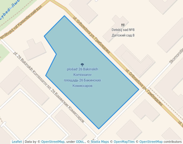 площадь 26 Бакинских Комиссаров