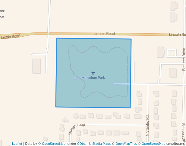 walking in Millenium Park map in Lincoln