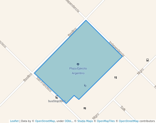 walking in Plaza Ejército Argentino map in Tandil