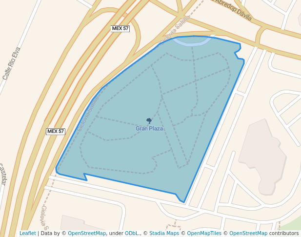 walking in Gran Plaza map in Saltillo