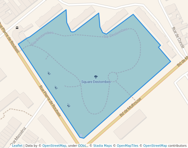 walking in Square Destombes map in Roubaix