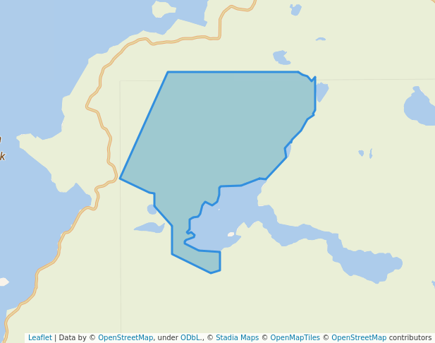 walking in Howard Lake Recreation Site map in Canim Lake